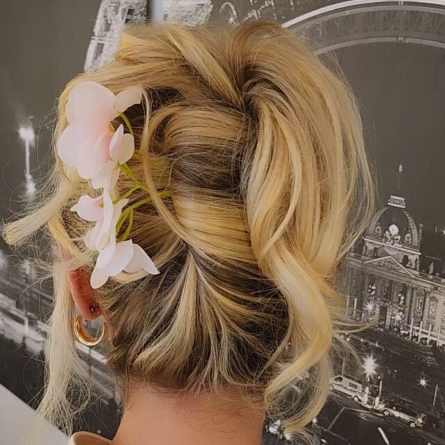 https://beautybybells.com/wp-content/uploads/2024/10/Resized_IMG_20240505_105603_020_1728578193680-640x640.jpg